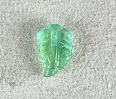 Certified Natural Colombian Emerald 6.48ct Carved Leaf Gemstone For Pendant