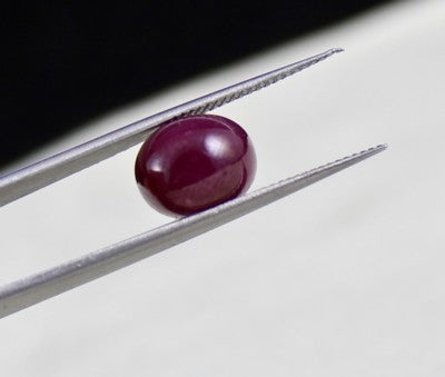 Natural Emerald 14.48 Ct Oval Rubies Gemstone Designing Translucent Loose