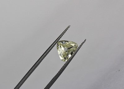 Certified Fancy Natural Diamond Trillion 1.29ct Cut Stone For Ring Pendant