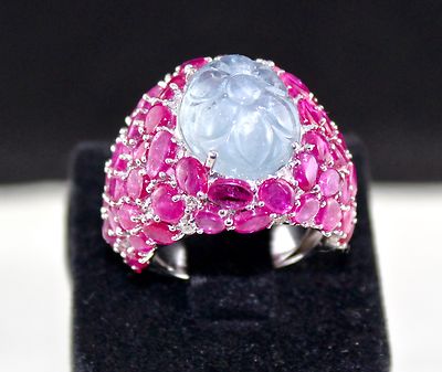 Certified Natural Blue Sapphire 18k Gold Party Ring With Carved Rubies Diamond