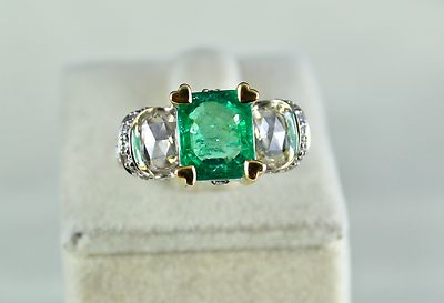 Certified Natural Colombian Emerald 2ct Octagon Natural Diamond 18k Gold Ring
