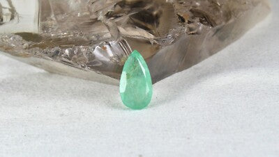 Natural Colombian Emerald Pear & Octagon Cut Loose Gemstones Pendant 12.65 Ct