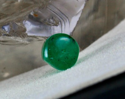 Certified Gtl 10mm Natural Emerald Bead Carat Weight 11.39ct Round Pendant