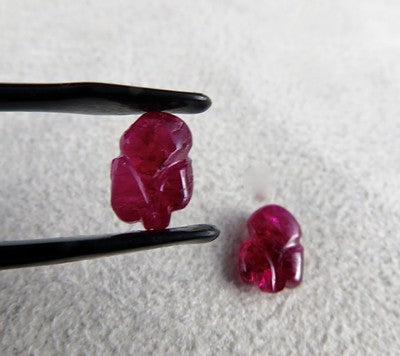 Certified Ruby Engraved Leaves 7.40 Ct Loose Gemstone Pair Earring