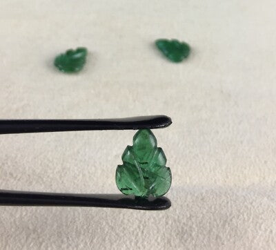 Certified Natural Emerald Carved Leaf 3 Pcs 4 Ct Gemstone Pendant Earring Design