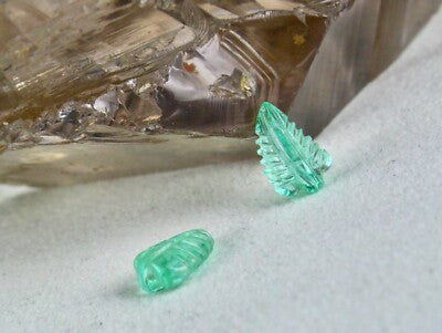 Certified Natural Colombian Emerald 4.96 Ct Carved Leaves Pair Loose Gemstone