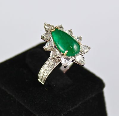 Certified Natural Emerald 33.79ct Pear Cabochon Natural Diamond 18k Gold Ring