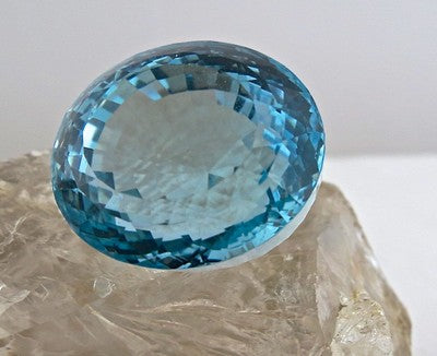 Certified Classic Blue Topaz Oval 123 Ct 27x24mm Gemstone Pendant