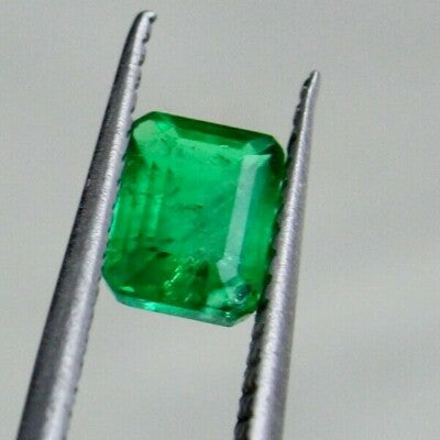 Top Natural Emerald Octagon Cut 6 X 4 Mm 0.66 Ct Gemstone For Ring