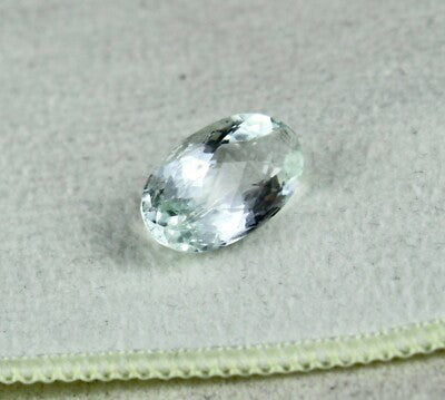 Finest Natural Blue Aquamarine 7.08 Ct Oval Gemstone For Ring Pendant