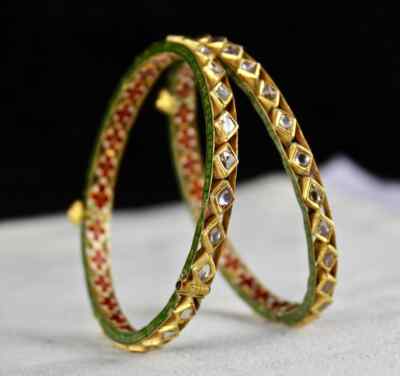 Pair Of Natural Flat Diamond 40.31ct 22k Gold Jadau Bangles For Ladies