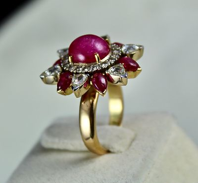 Certified Natural Ruby 62.85ct Cabochon Natural Diamond 18k Gold Cocktail Ring