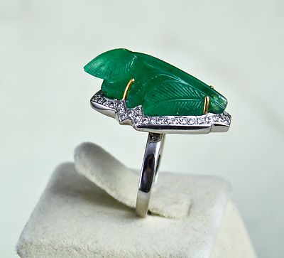 Certified Natural Emerald 10ct Leaf Carved Natural Diamond 18k Gold Antique Ring
