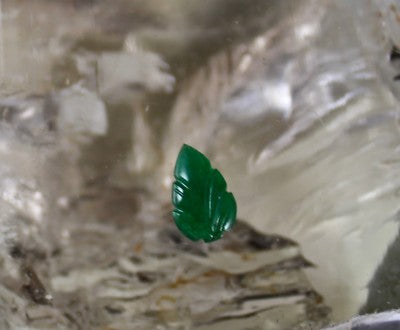 Zambia Natural Emerald Leaf Carved Gemstone 3.02 Ct For Rings Or Pendants
