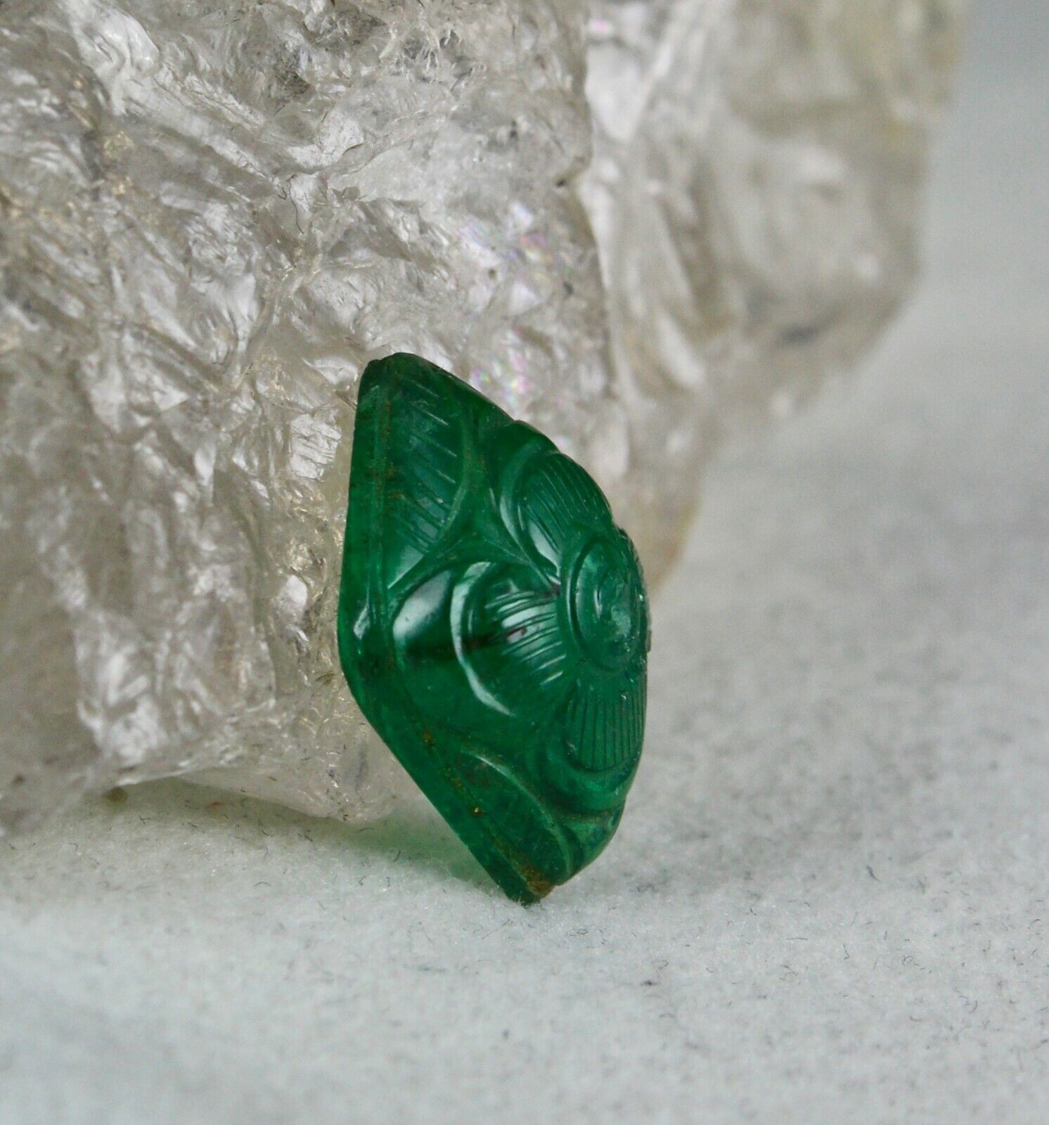 GTL CERTIFIED NATURAL ZAMBIAN EMERALD CARVED 6.25 CTS GEMSTONE FOR PENDANT RING