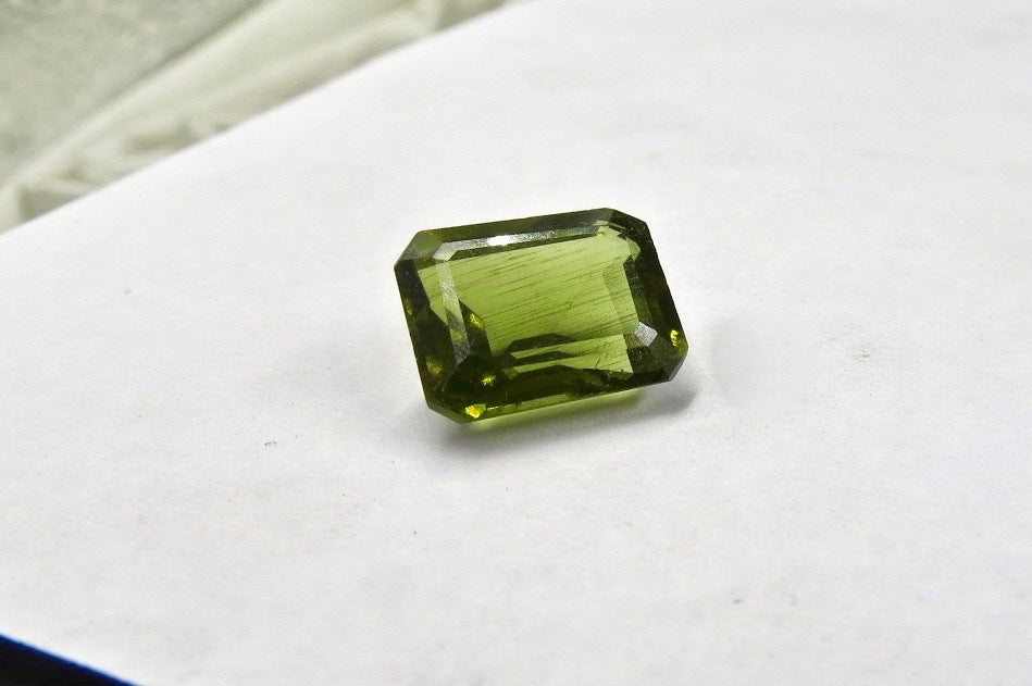 Certified Fine Natural Green Tourmaline 9ct Octagon Gemstone For Ring Pendant