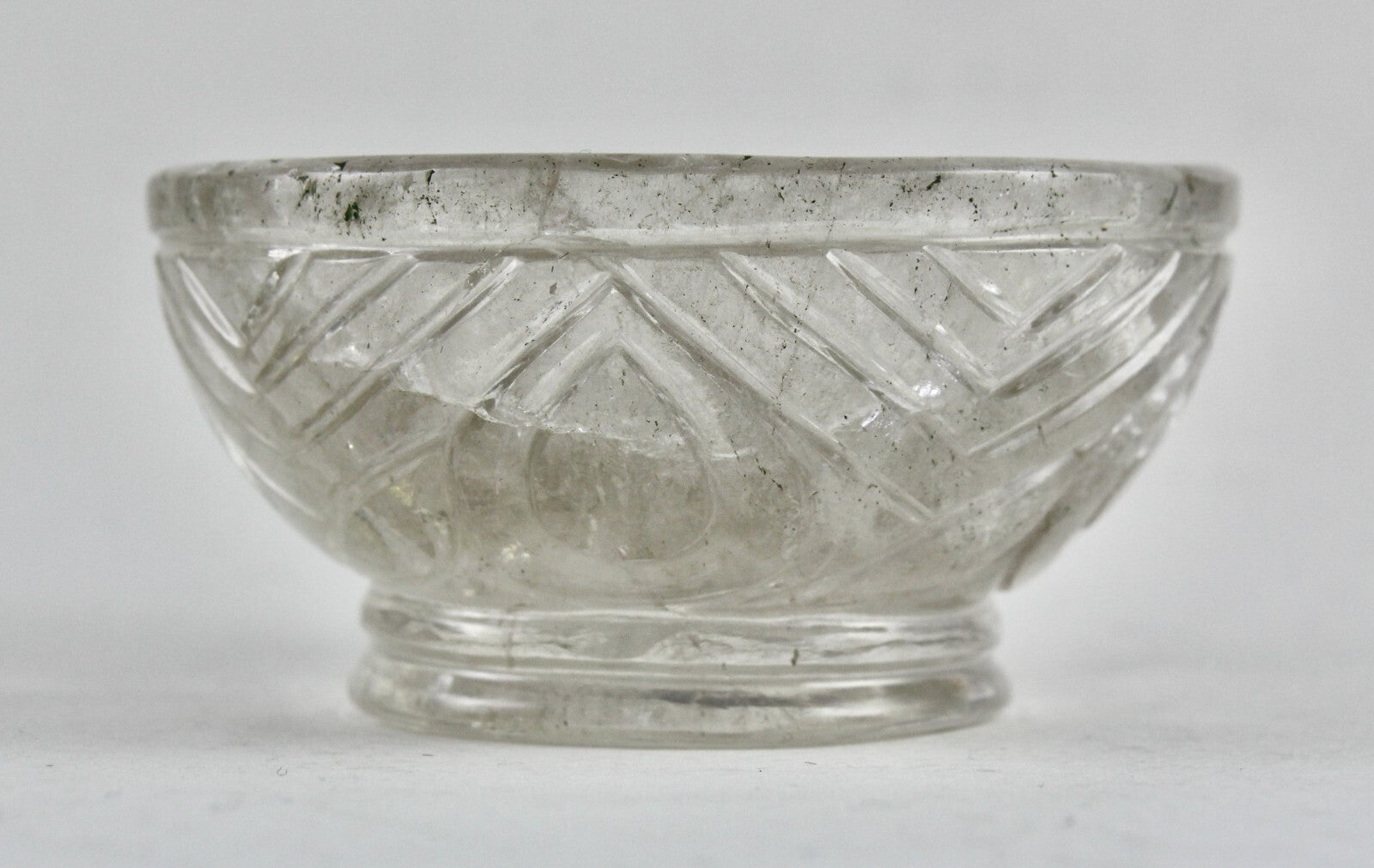 Antique Natural 500 Ct Rock Crystal Quartz Carved Round Gemstone Bowl Decor