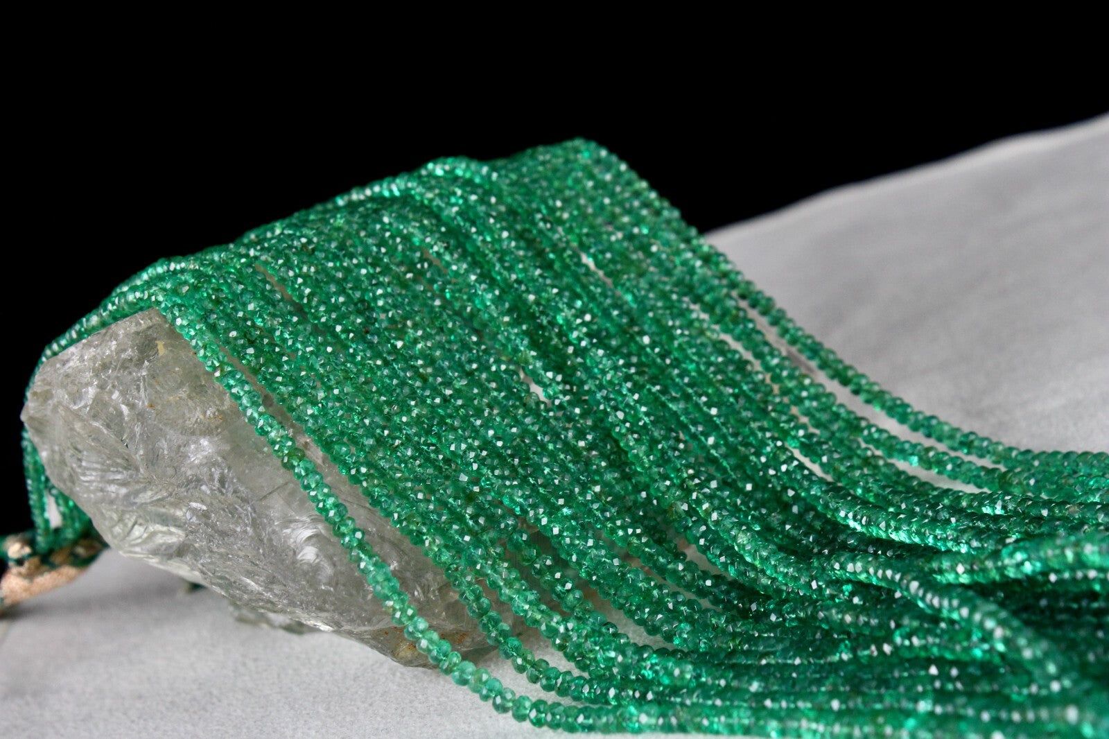 Natural Zambian Emerald Necklace 640 Ct – Faceted Round Beads, Certified Jewelry