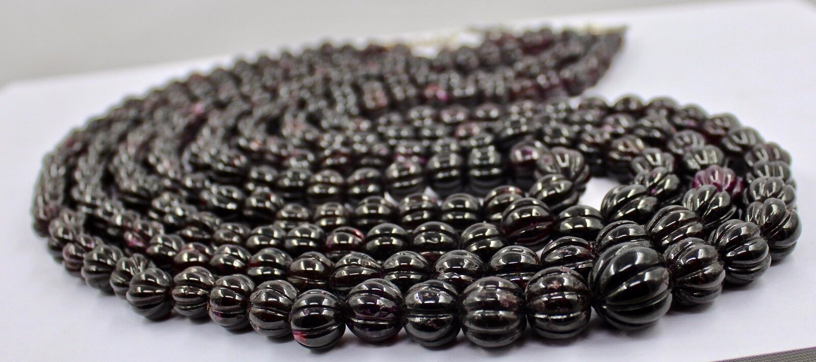 NATURAL GARNET BEADS CARVED MELON 4 LINE 2392 CARATS NECKLACE WITH SILVER HOOK 