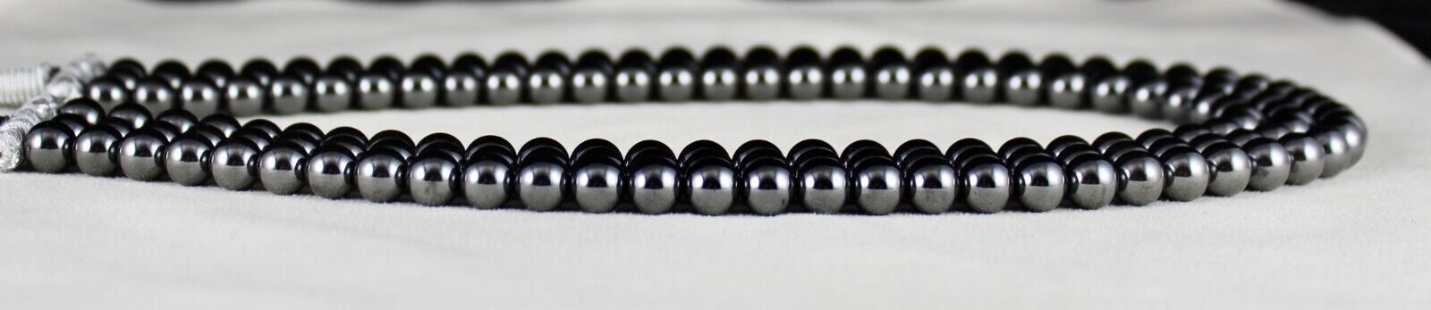 Natural Hematite Beads 3 Line 8 mm 1160 Ct Round Black Gemstone Fashion Necklace