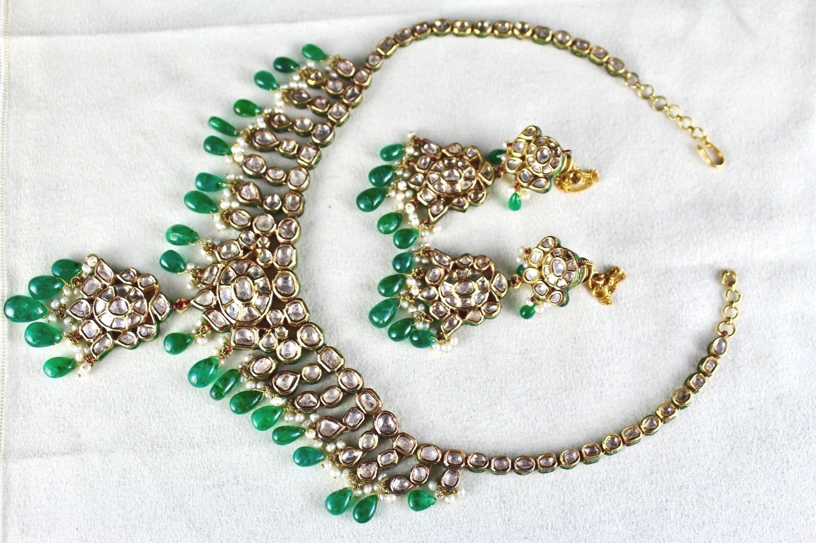 NATURAL DIAMOND EMERALD PEARL JADAU KUNDAN MEENA 22K GOLD NECKLACE EARRING SET