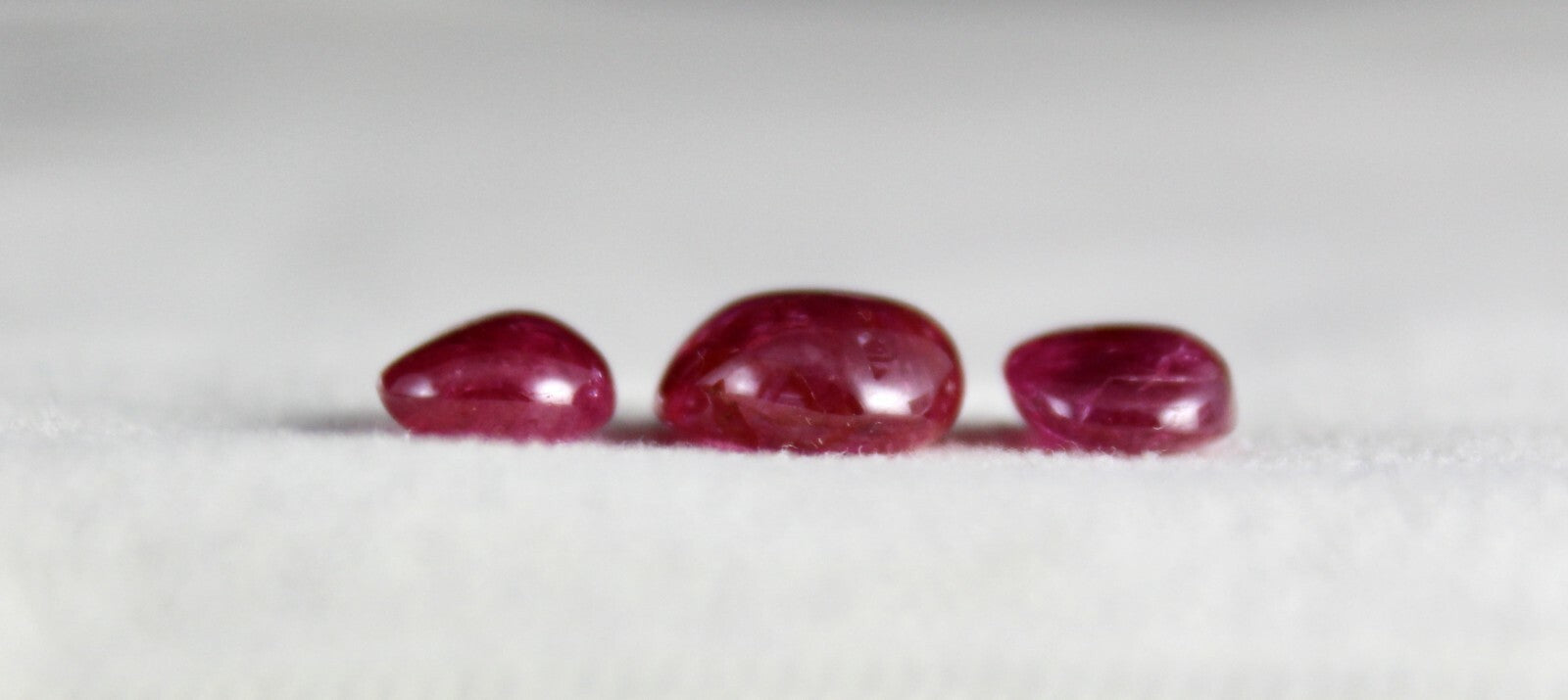 Certified Natural Ruby 12.23 Ct Oval Cabochon Loose Gemstone For 3 Stone Ring