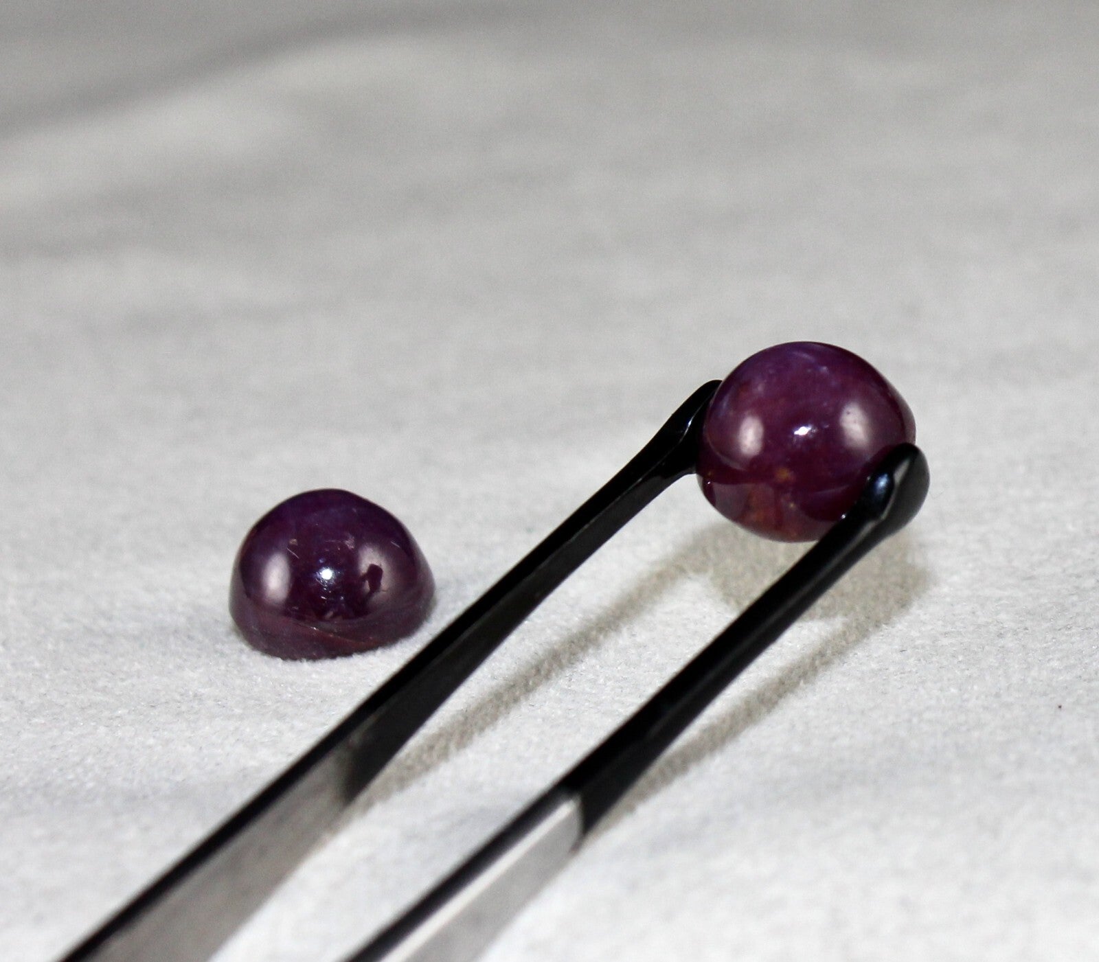 Certified Natural 6 Line Star Ruby 20.83 Ct Round Cabochon Red Gem For Earring