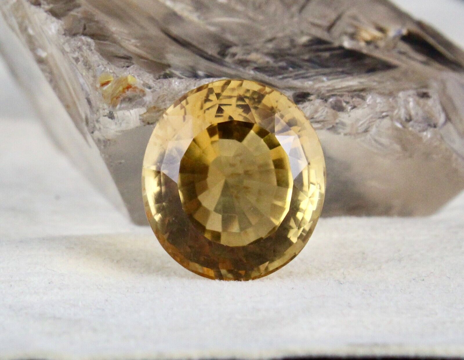 NATURAL CITRINE GOLDEN TOPAZ OVAL CUT 24X22 MM 59.33 CARATS GEMSTONE FOR PENDANT