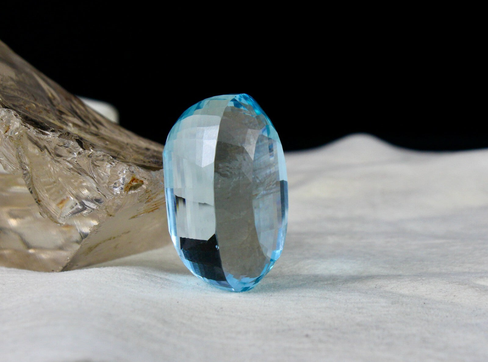 Certified Flawless Blue Topaz 225ct 39x26mm Oval Pendant Sterling Silver