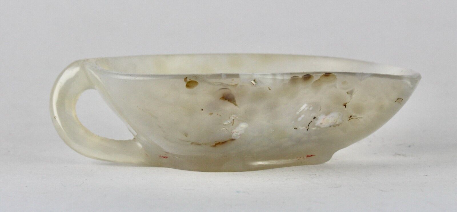 Hand Crafted Natural Chalcedony Carved Leaf 510 Carats gemstone Bowl Home Decor