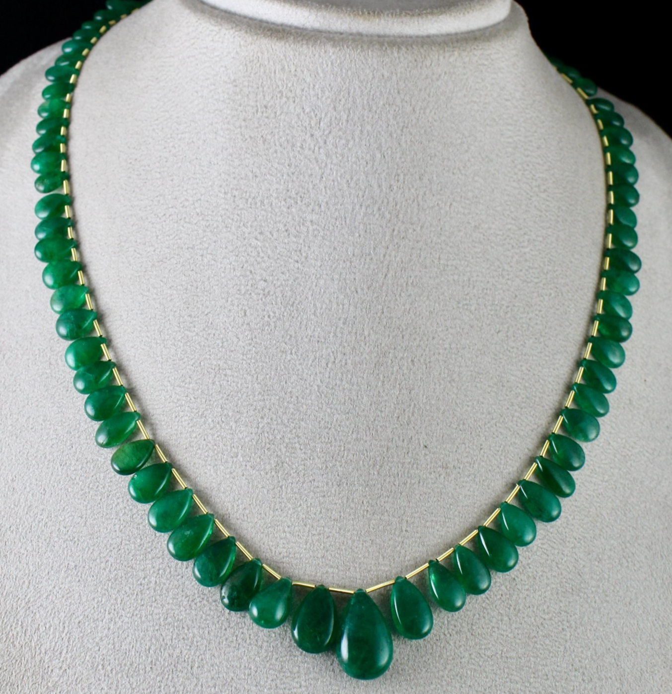 Certified Natural Emerald Teardrop Necklace 174.42 Ct Hanging Gemstone Designing