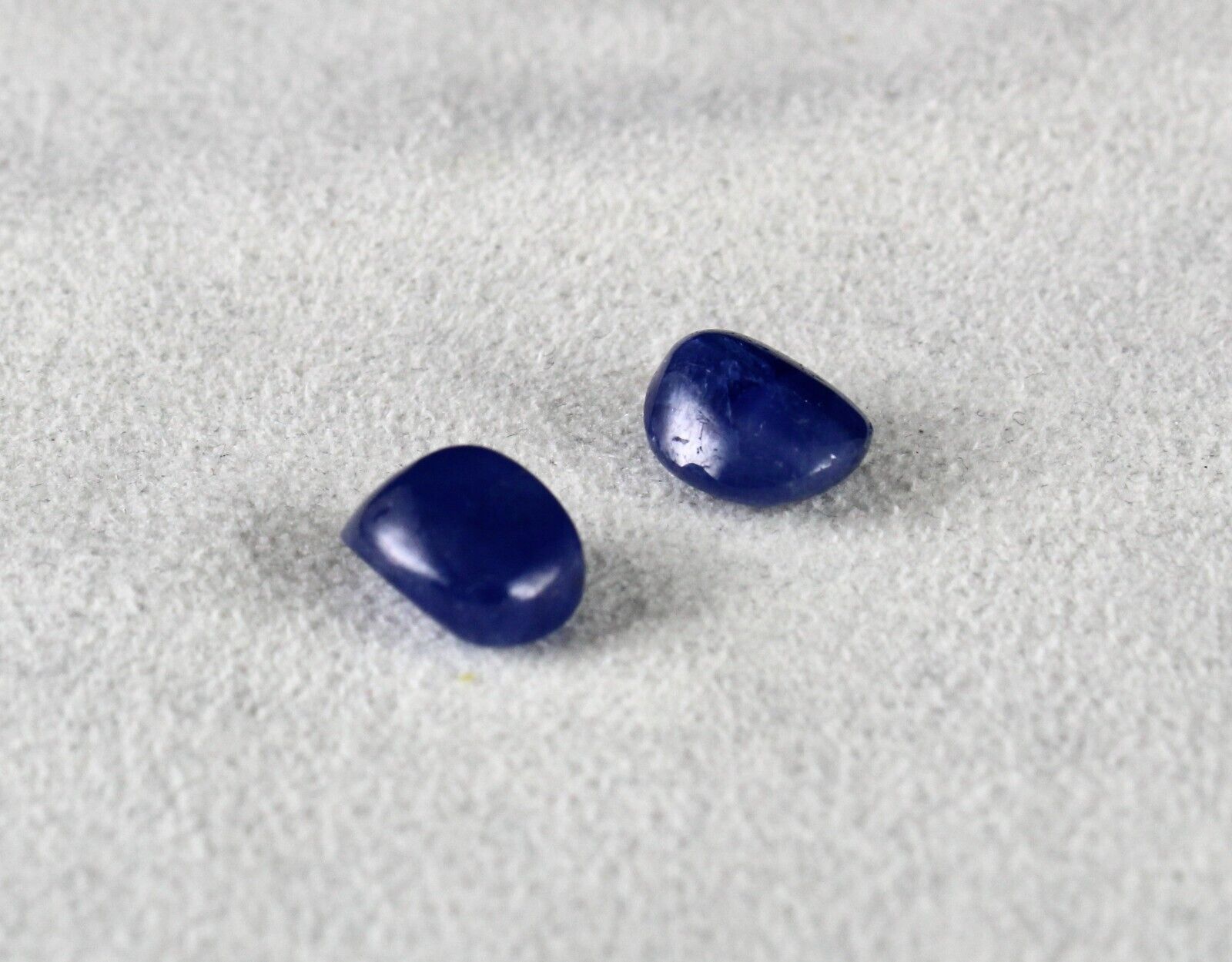 Natural Blue Sapphire Oval Pair 10.07 Carat Untreated Gemstone Earring Designing