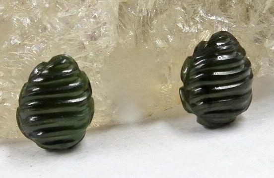 NATURAL GREENISH BLACK TOURMALINE CARVED LEAVES 2 PCS 6 CTS GEMSTONE FOR EARRING