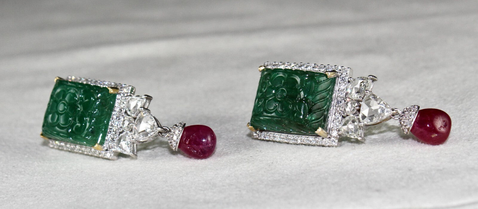 Certified 18k Gold Natural Zambia Emerald 119.2ct Ruby Diamond Earrings