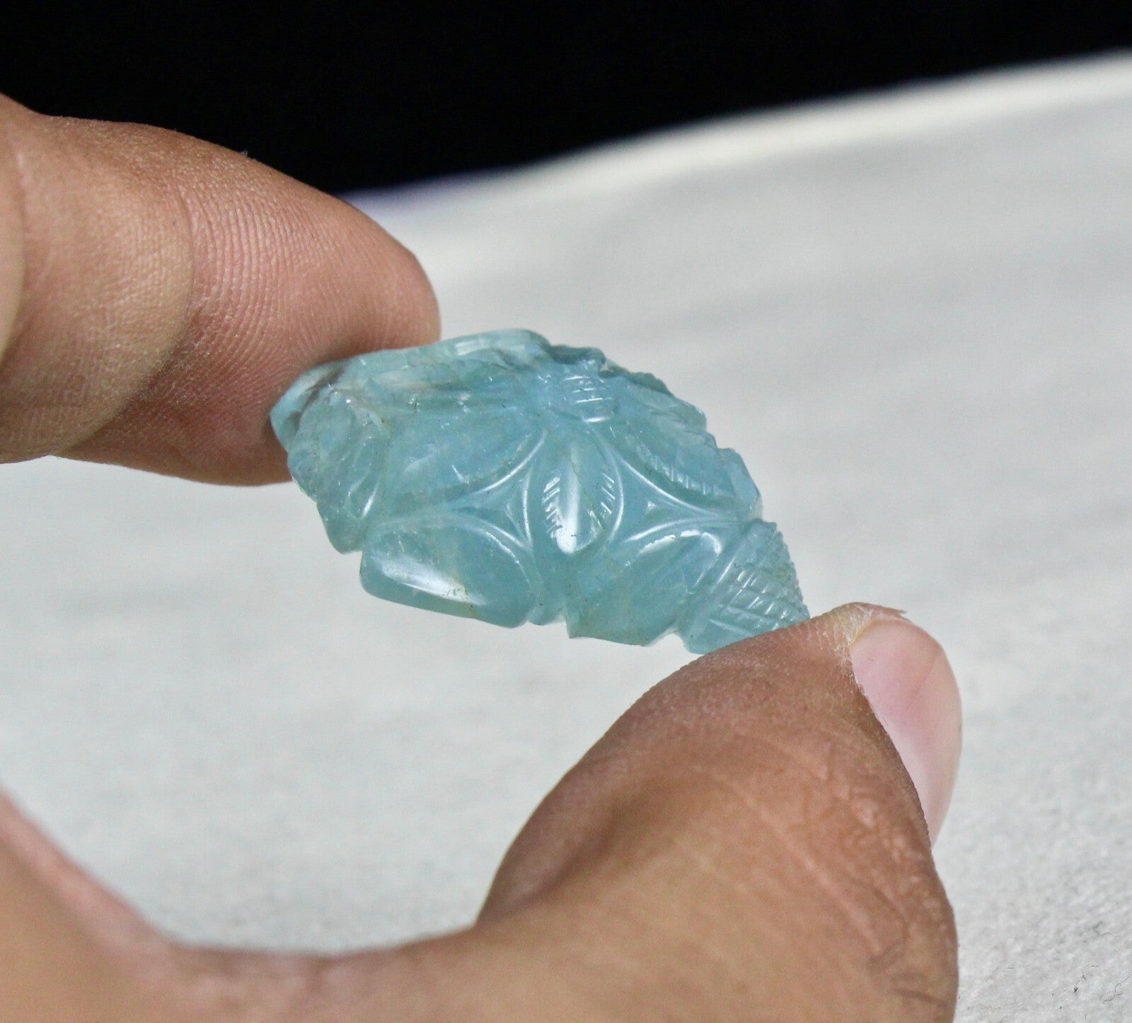 Certified Gtl Natural Blue Aquamarine Carved Pendant 49.71 Ct Design For Women