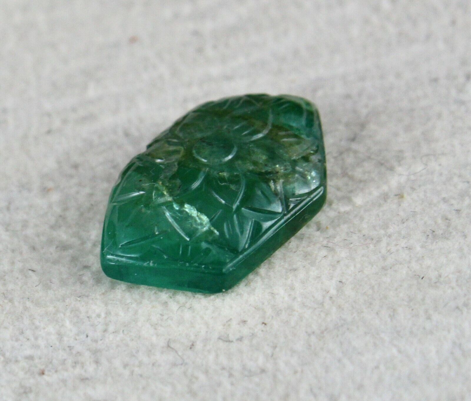 Natural Zambian EMERALD Fancy Carved 9.99 Carats Gemstone Ring Pendant Designing