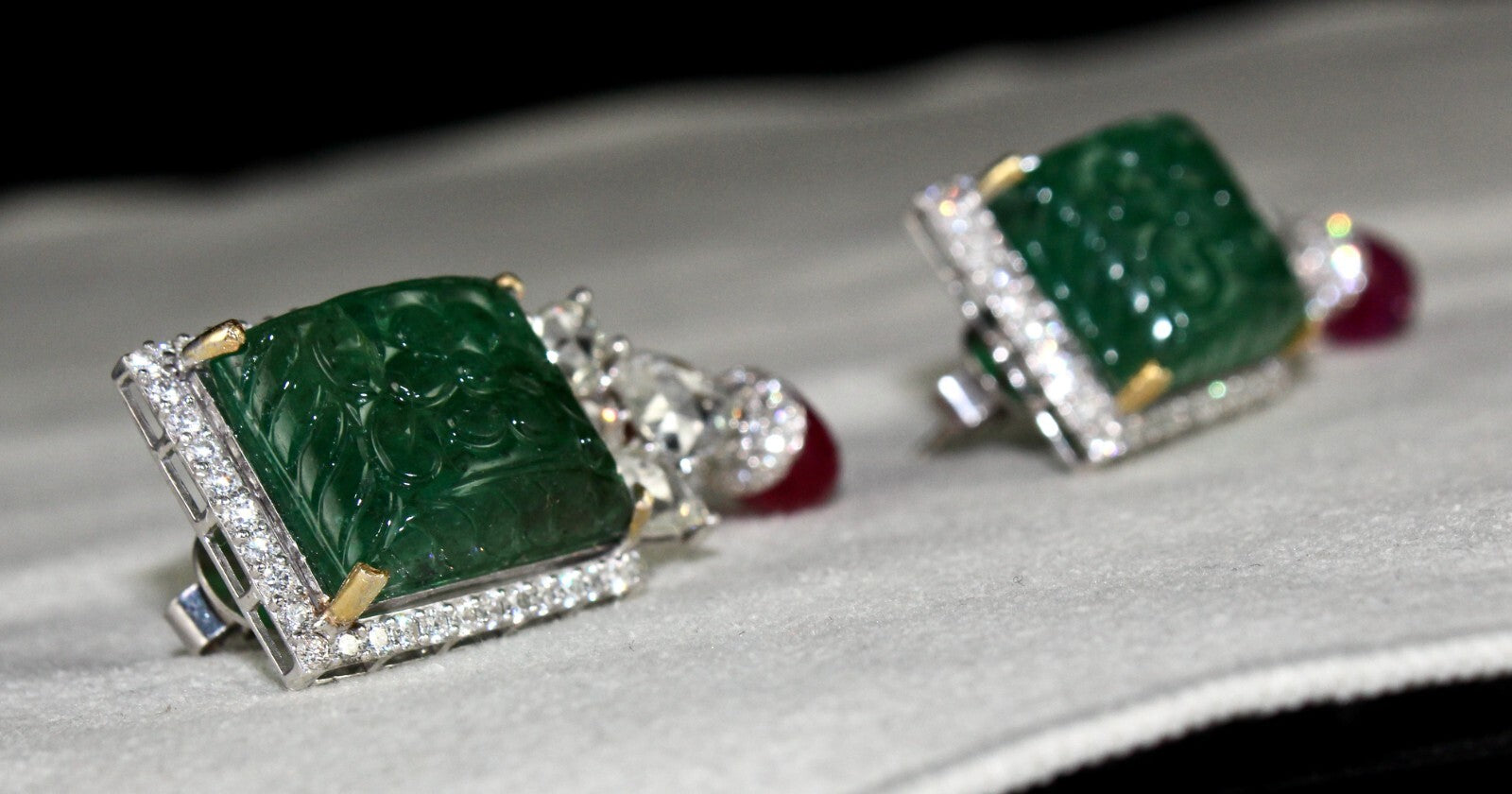 Certified 18k Gold Natural Zambia Emerald 119.2ct Ruby Diamond Earrings