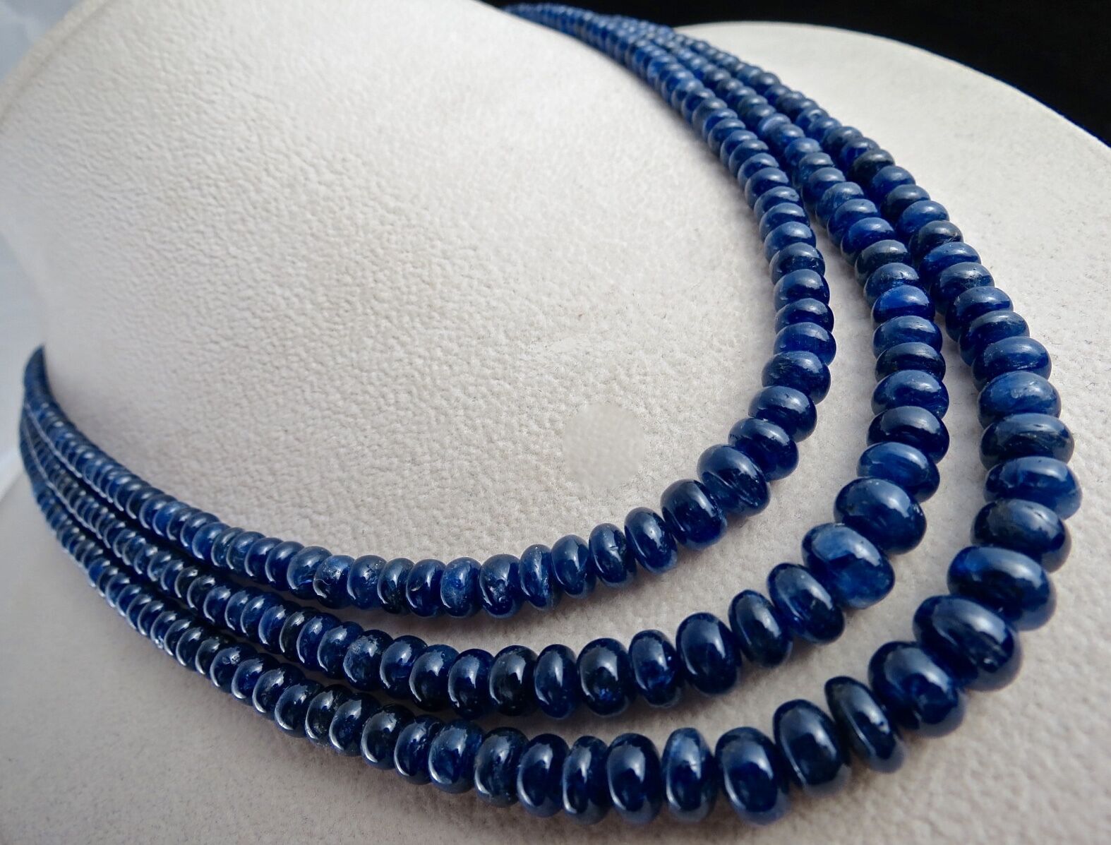 NATURAL OLD MINES BLUE SAPPHIRE BEADS ROUND 3 LINE 461 CARATS GEMSTONE NECKLACE