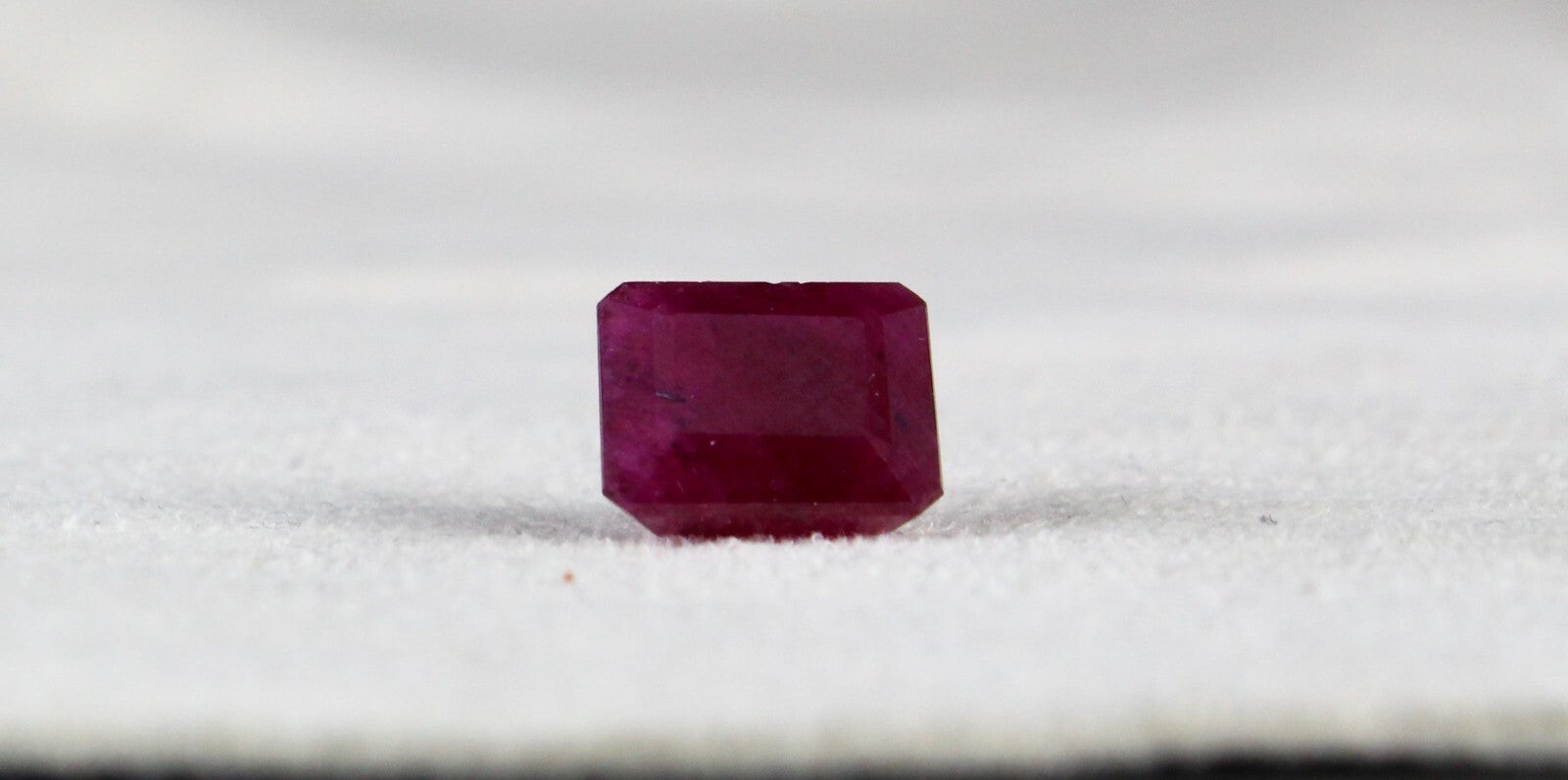 Natural Red Untreated Ruby 5.17 Ct Octagon Cut Gemstone Ring Pendant