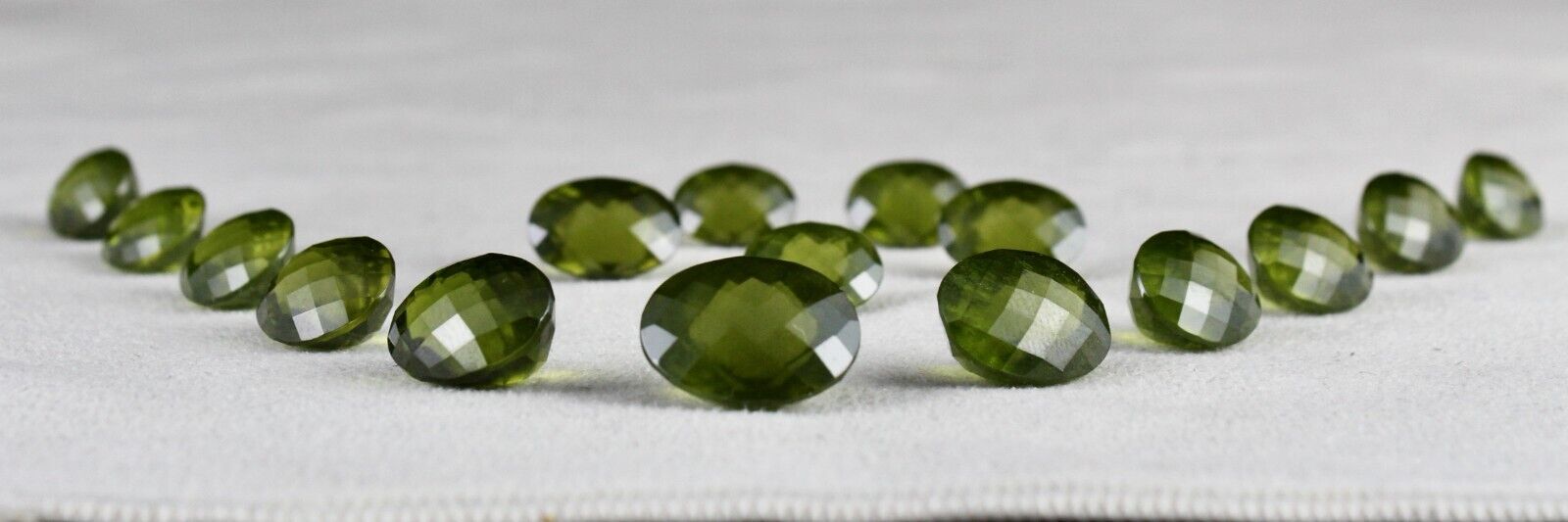 Natural Green Vesuvianite Idocrase Oval 16 Pc 132.90 Ct Gemstone Designing Set