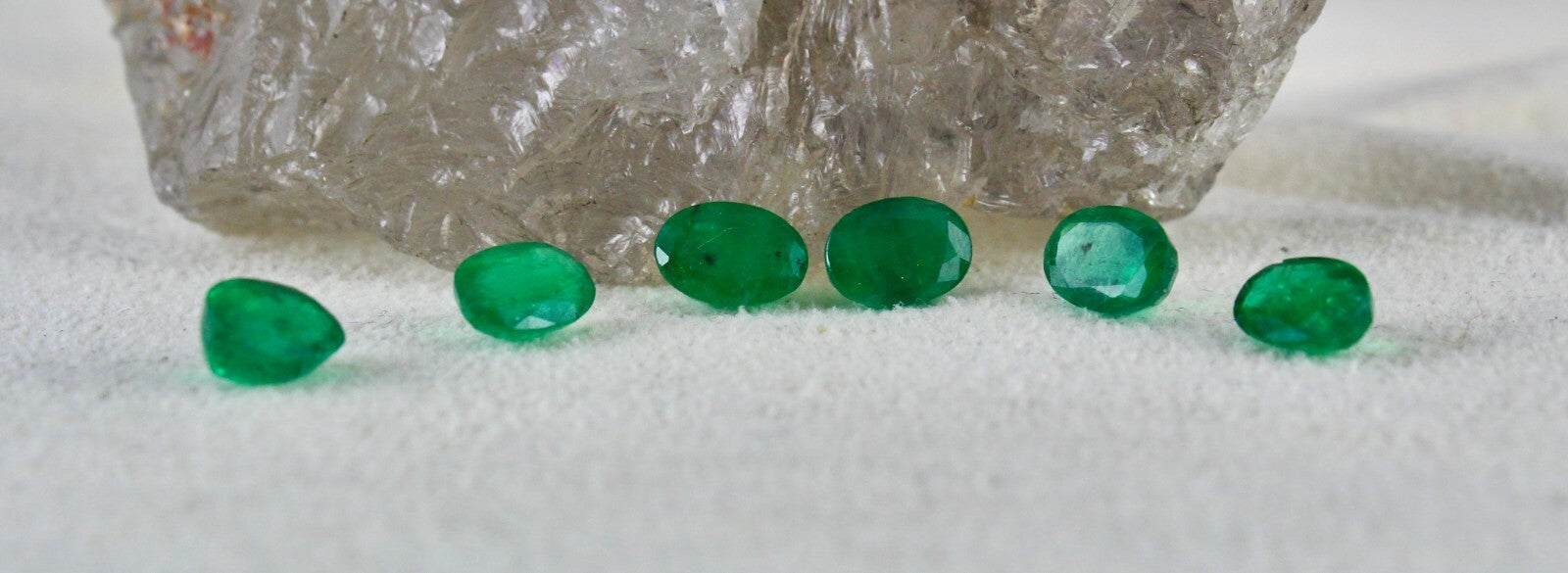 Certified Natural Zambia Emerald Oval 7x5mm 6pcs 5.05ct Loose Gemstone Design