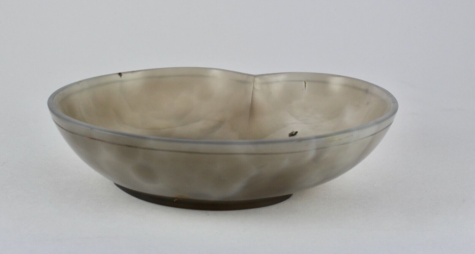 HAND CRAFTED NATURAL CHALCEDONY 1683 CARATS CARVED DESIGNER BOWL FOR HOME DECOR