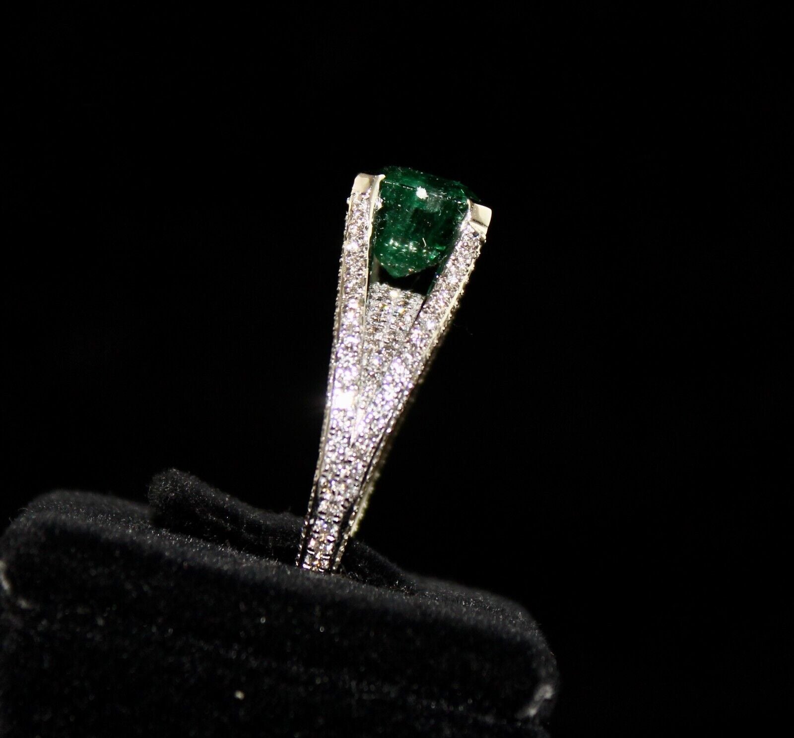 Certified Natural Emerald Square 4.95Ct H-SI Diamond Cut 18k Gold Statement Ring