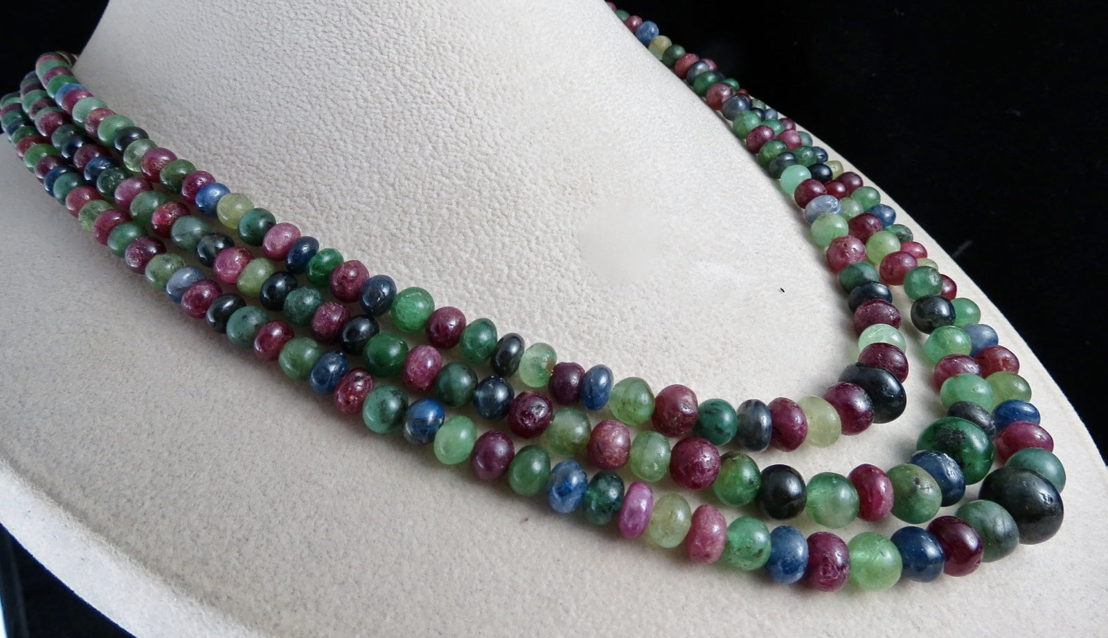 Certified Multi-gemstone Emerald Ruby Sapphire 666ct Necklace For Women