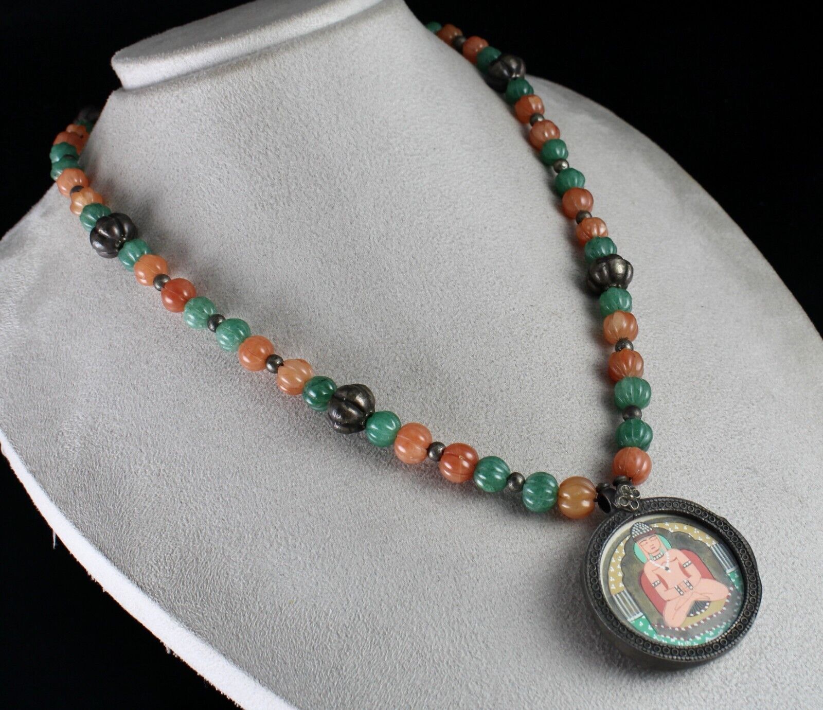 OLD BUDHA PAINTING SILVER PENDANT GREEN ORANGE QUARTZ CARVED STONE BEAD NECKLACE