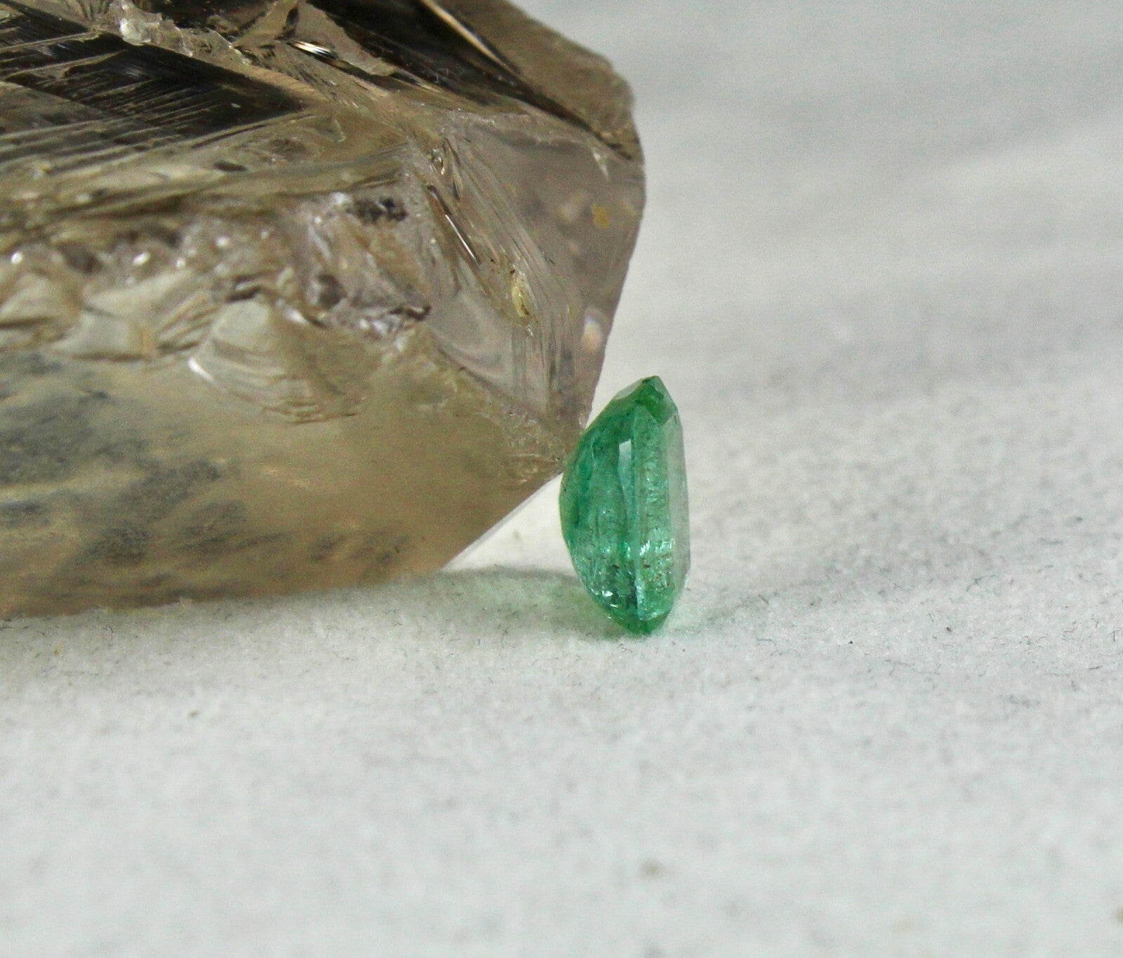 Natural Zambia Emerald Cushion Gemstone 10x8mm 2.99ct Pendant Ring For Women