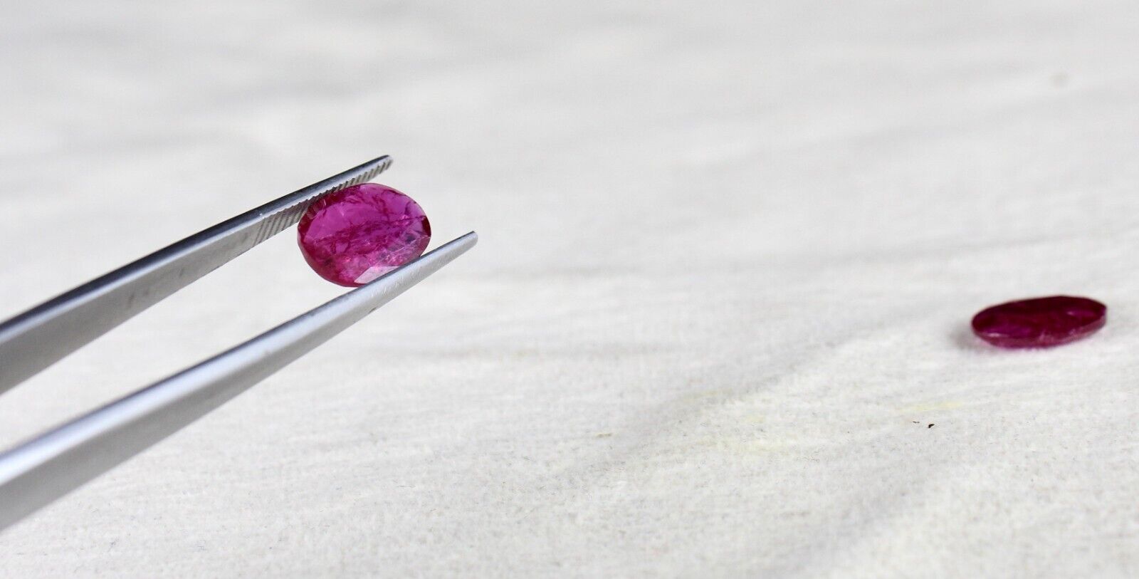 NATURAL RUBY OVAL CUT 4.92 CTS MOZAMBIQUE NOHEAT GEMSTONE PAIR DESIGNING EARRING