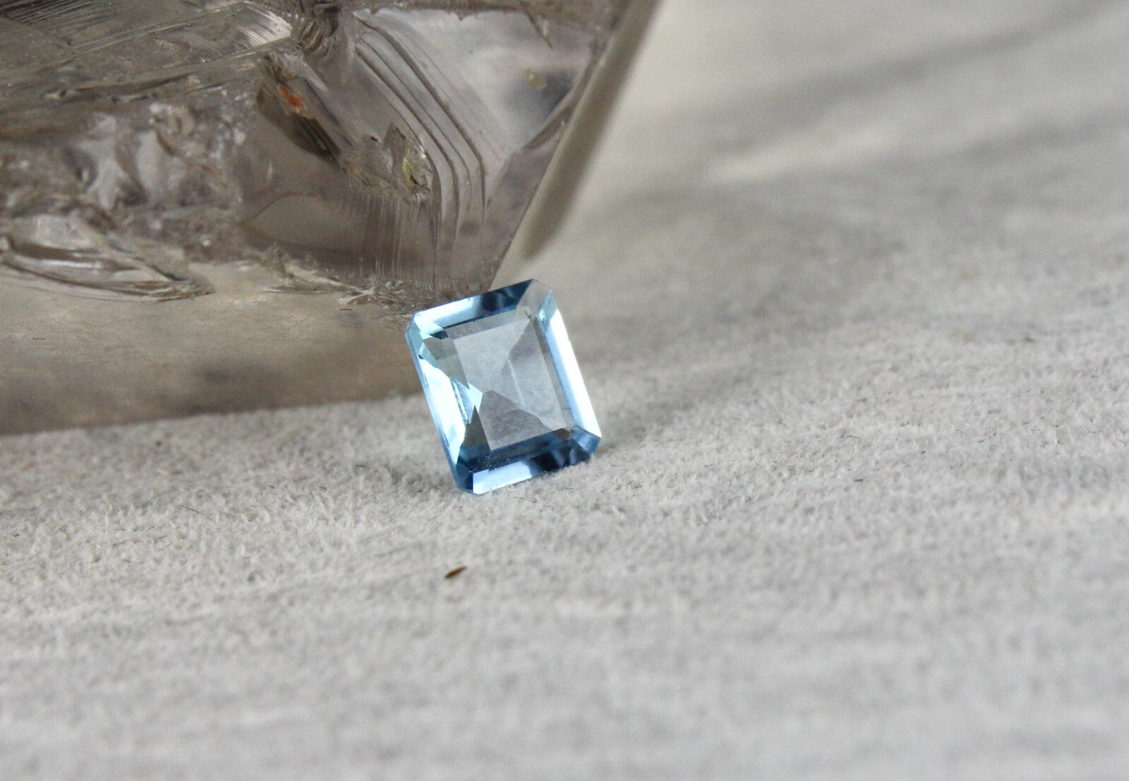 Rare Blue Aquamarine 1.60 Ct Octagon Cut Gemstone Pendant Ring For Wedding