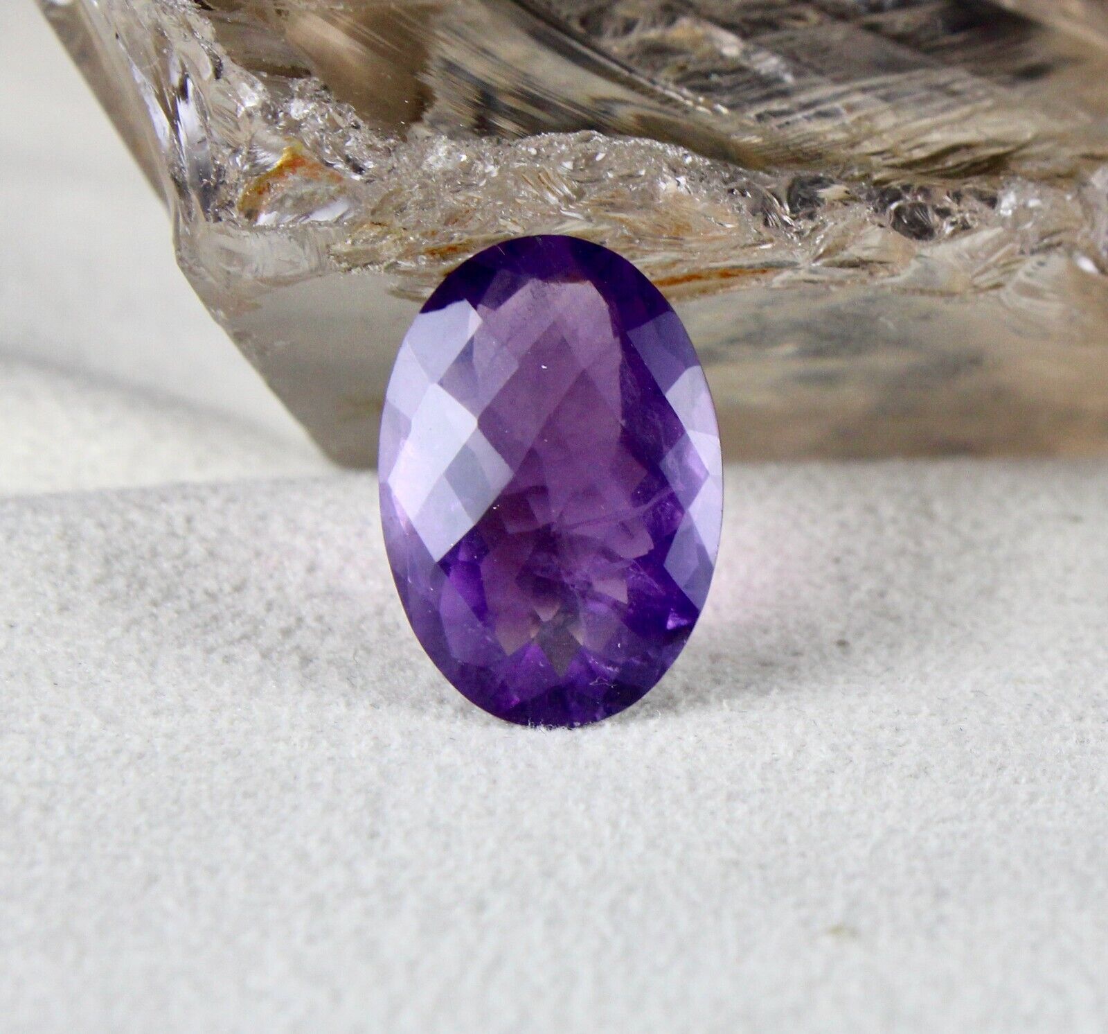 NATURAL AMETHYST OVAL CUT 21 MM 15.31 CARATS PURPLE GEMSTONE FOR PENDANT RING