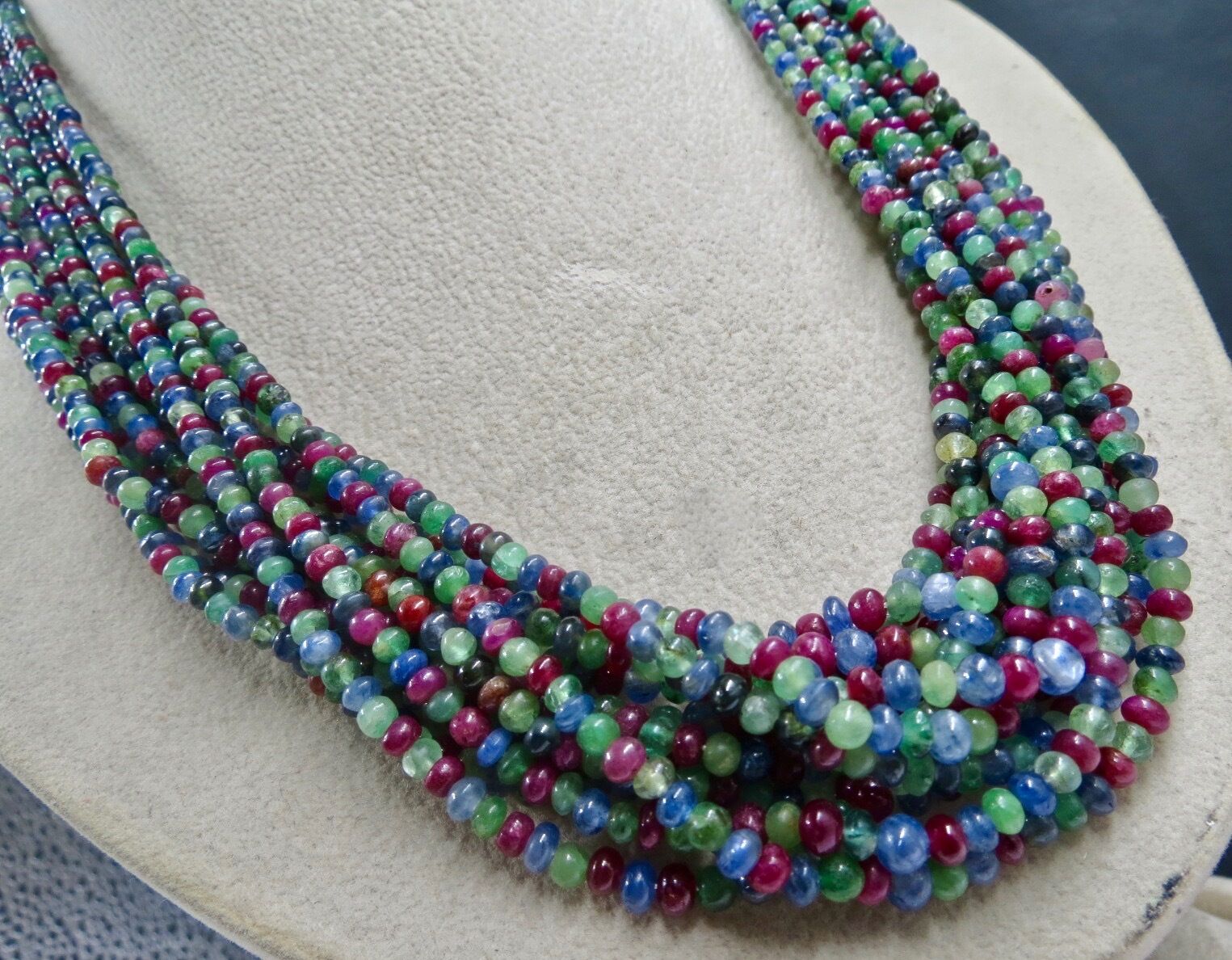 NATURAL EMERALD RUBY SAPPHIRE BEADS ROUND MULTI 12L 604 CARATS GEMSTONE NECKLACE